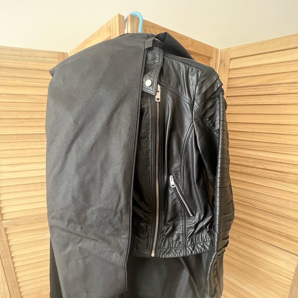 Leather Jacket - Picture 7 of 8
